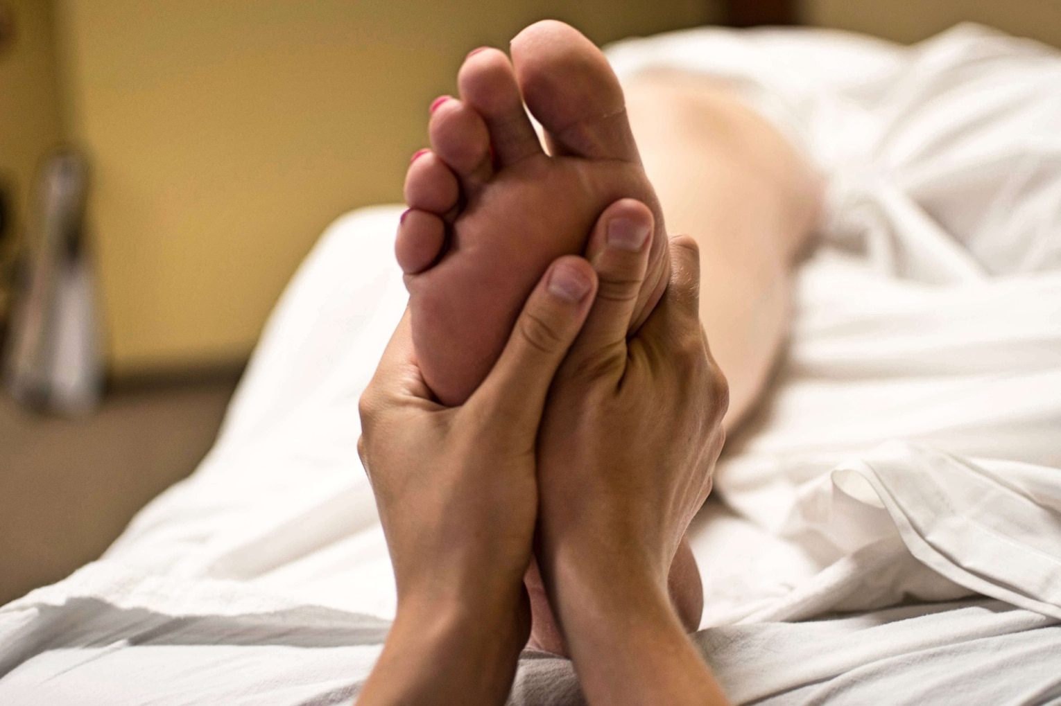 Jalatalla refleksoloogia – võti terve organismi heaks Borealis Eesti Jalatalla refleksoloogia – võti terve organismi heaks Borealis Eesti foot massage 2277450 1920